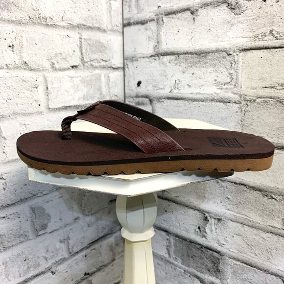 Reef Faux Leather Sandals Flip Flops New - Picture 1 of 8